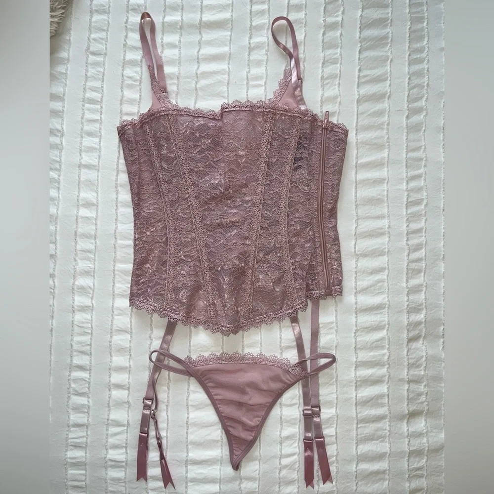 NWOT Adore Me Pink Lace Bustier set - Picture 2 of 11